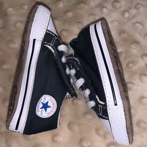Black Converse infant size 3
